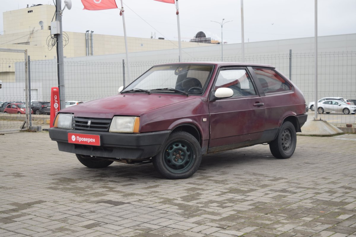 Lada 2108 I 1998 б у Красный 100000