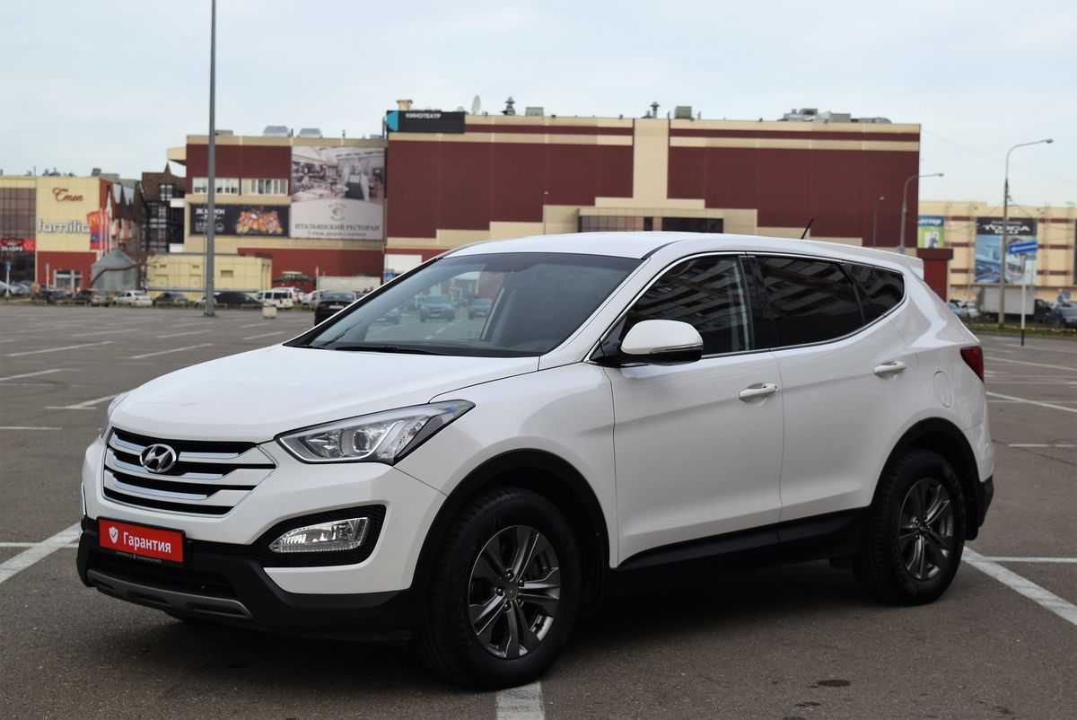 Hyundai Santa Fe III Рестайлинг 2015 б у Белый 1395000