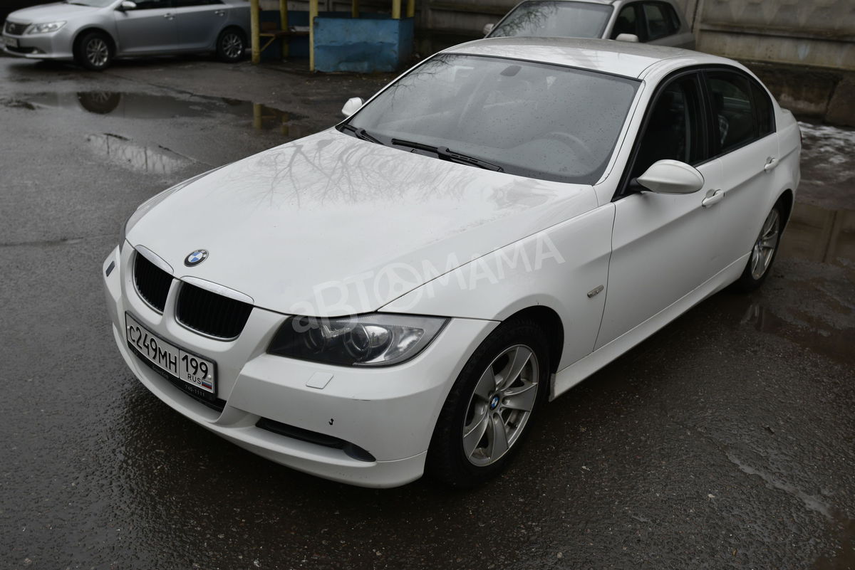 BMW 3er V (E90/E91/E92/E93) 2008 б у Белый 505000