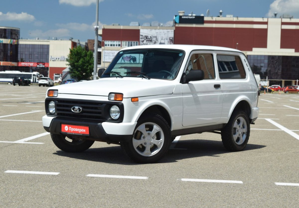 Lada 2121 (4x4) I 2017 б у Белый 430000