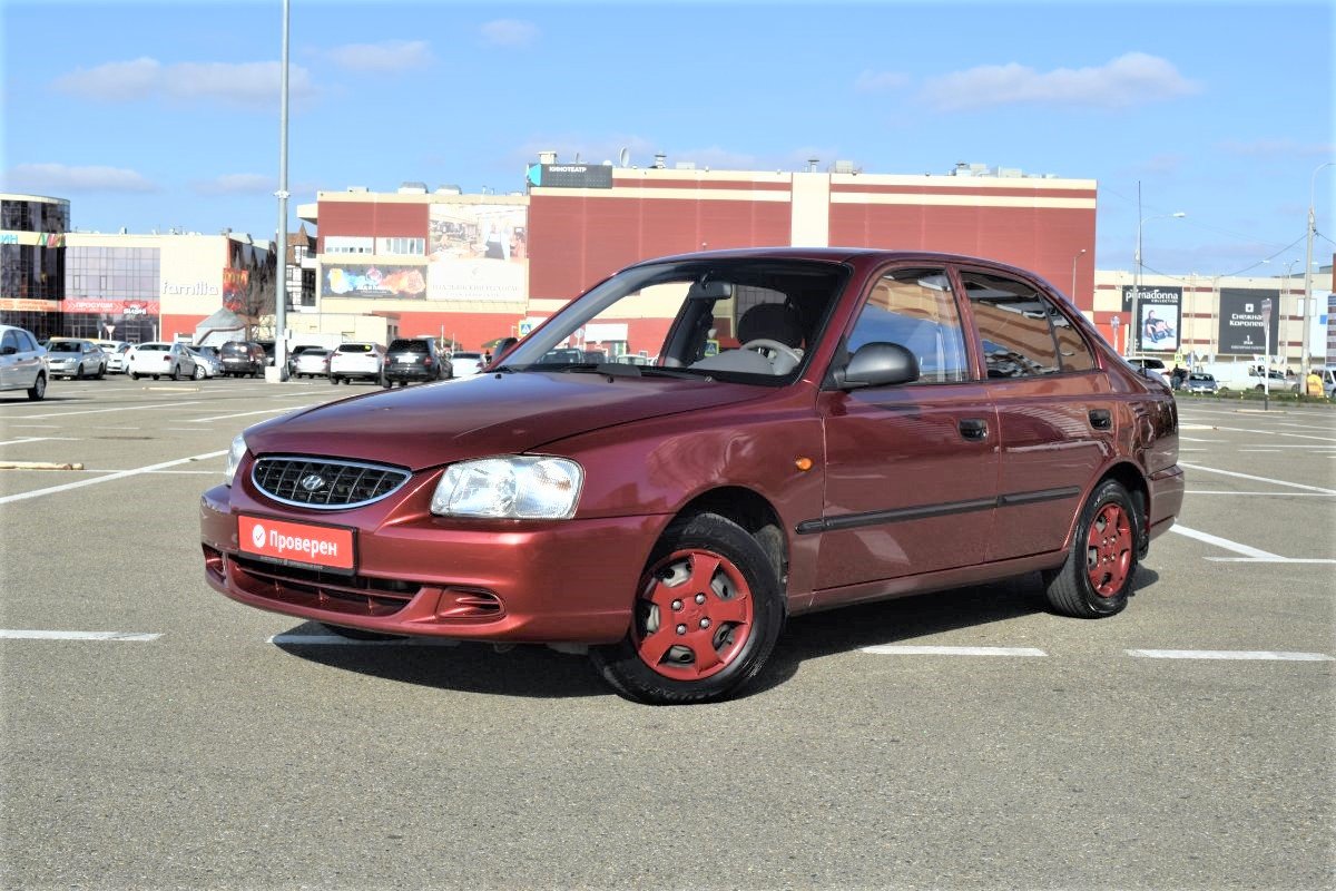 Hyundai Accent II 2006 б у Красный 210000