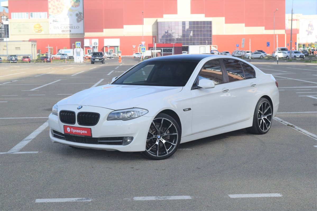 BMW 5er VI (F10/F11/F07) 2011 б у Белый 1165000