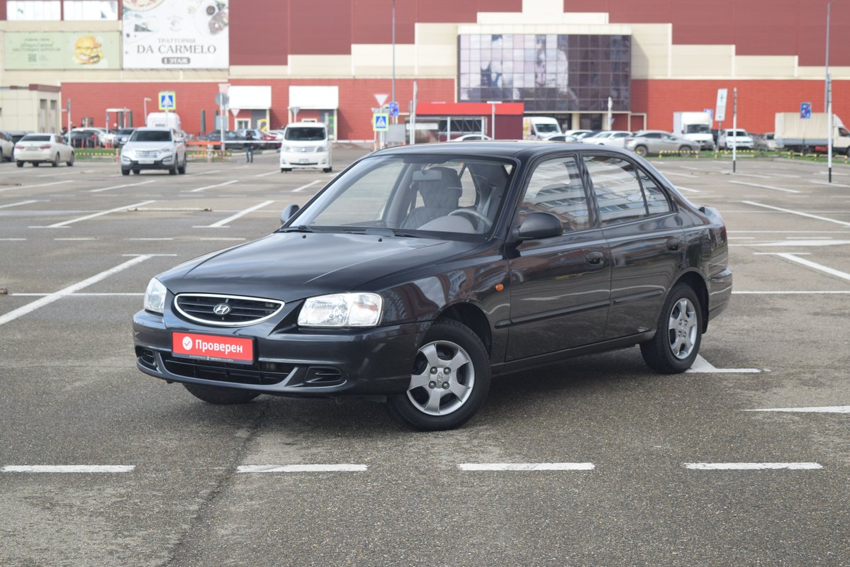 Hyundai Accent II 2011 б у Чёрный 490000