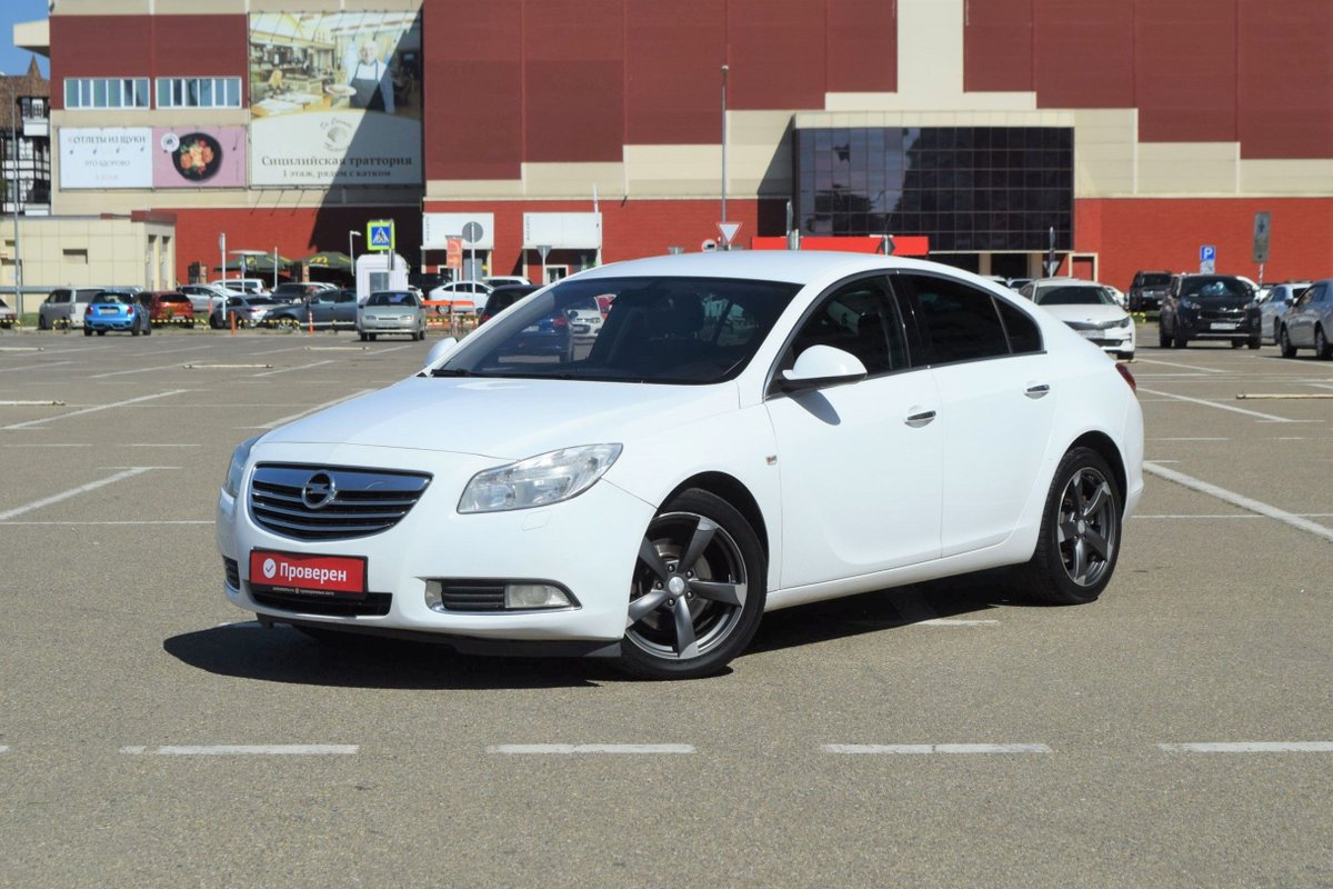Opel Insignia I 2013 б у Белый 895000