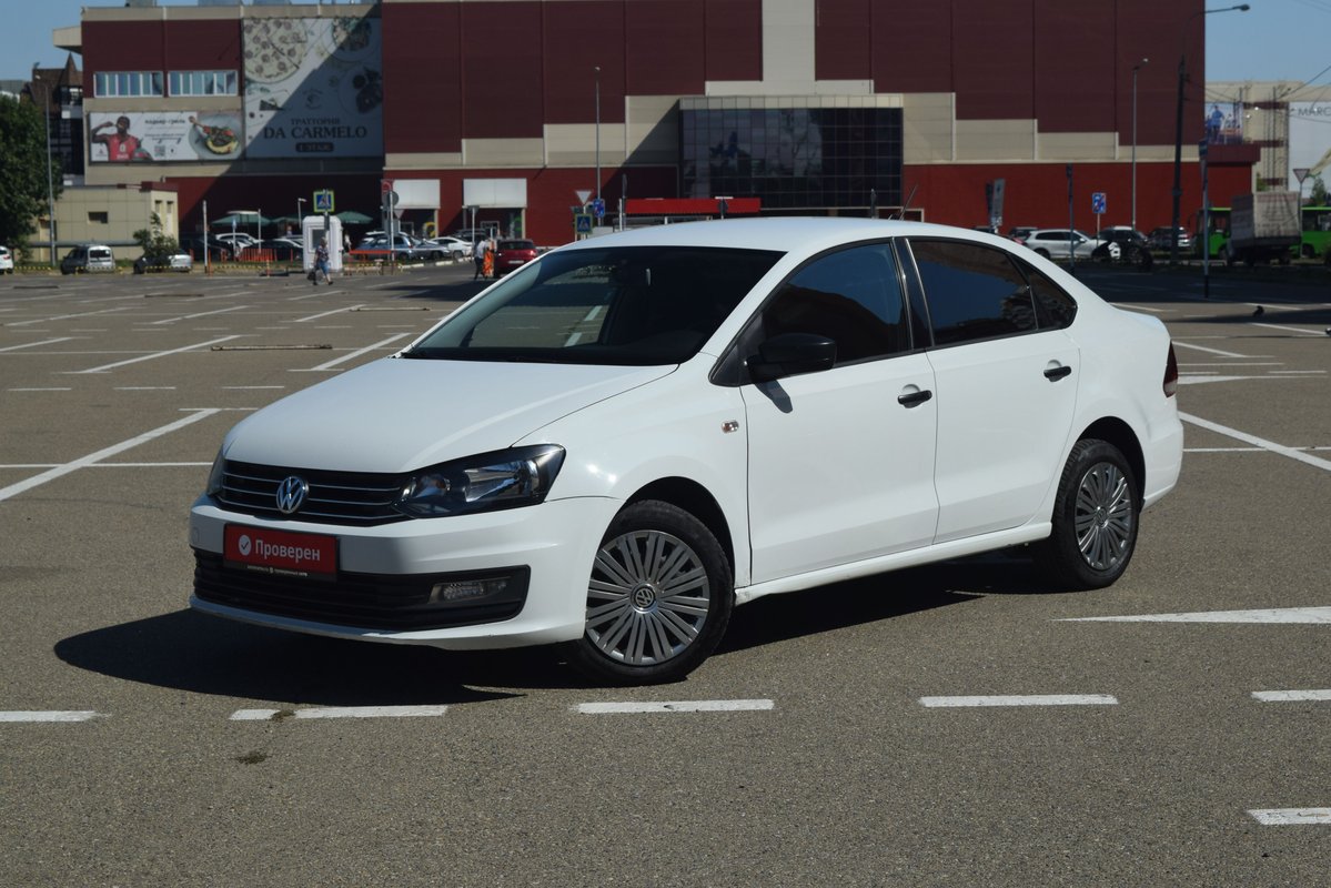 Volkswagen Polo V Рестайлинг  2019 б у Белый 975000