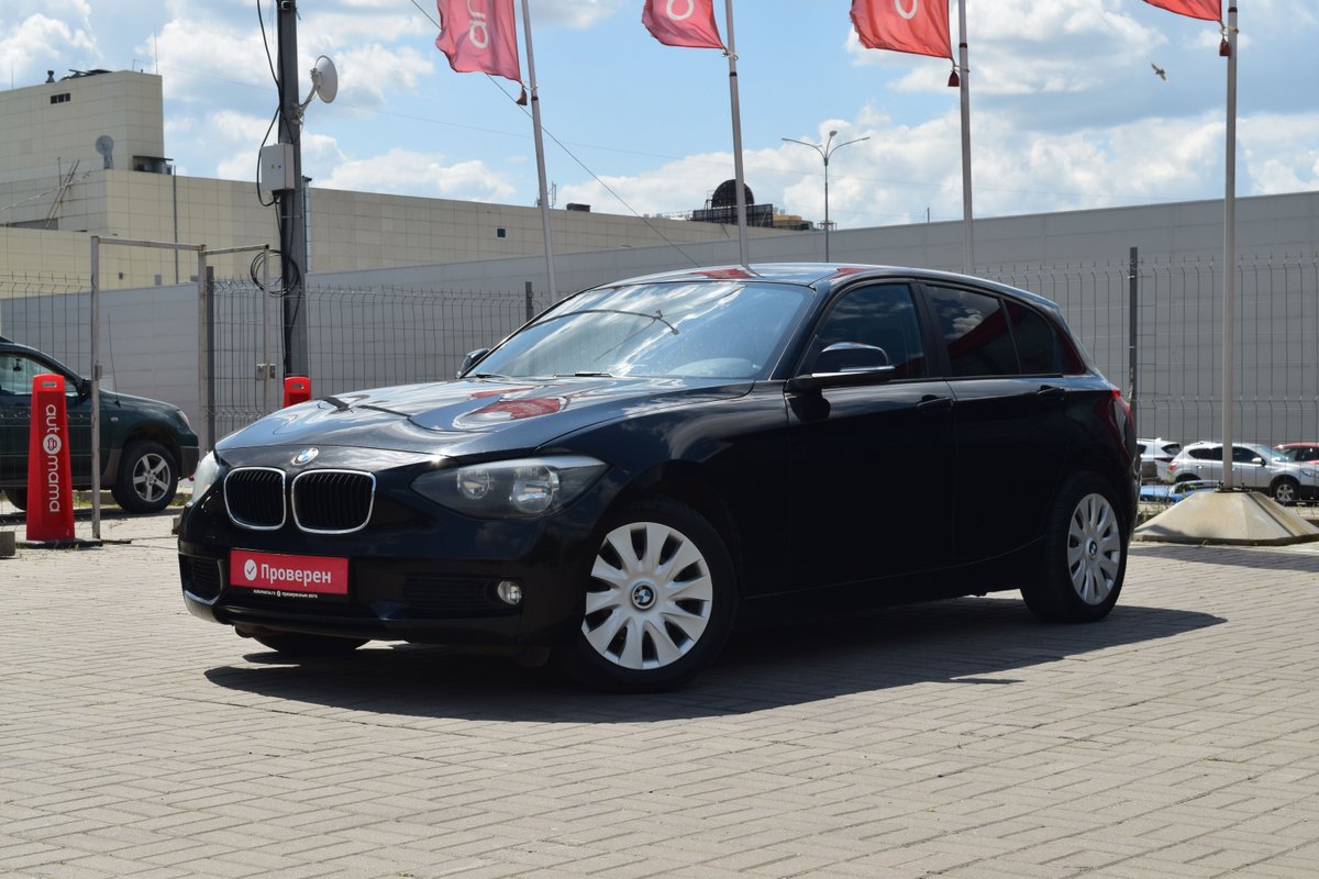 BMW 1er II (F20/F21) 2012 б у Чёрный 1090000