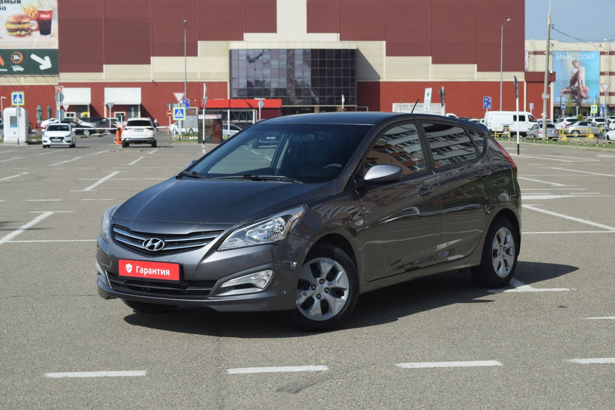 Hyundai Solaris I Рестайлинг 2015 б у Серый 1005000