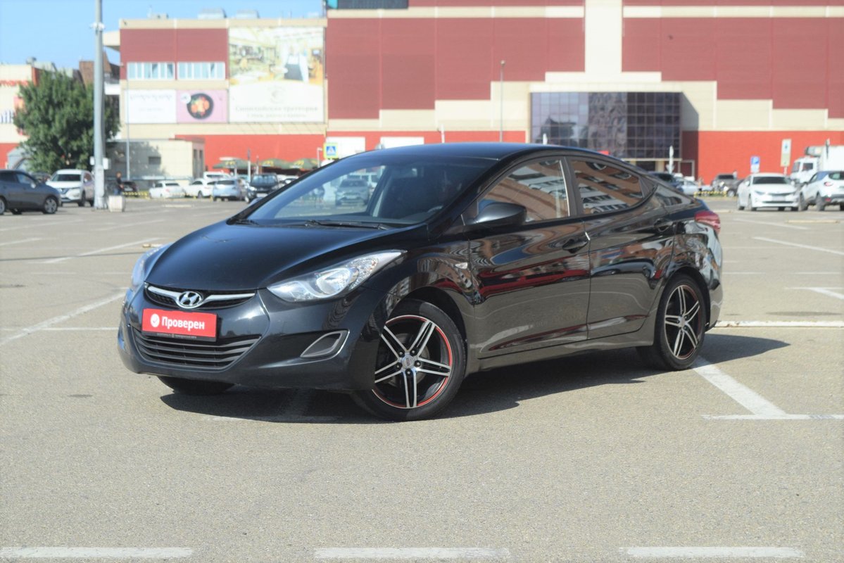 Hyundai Elantra V (MD) 2012 б у Чёрный 695000