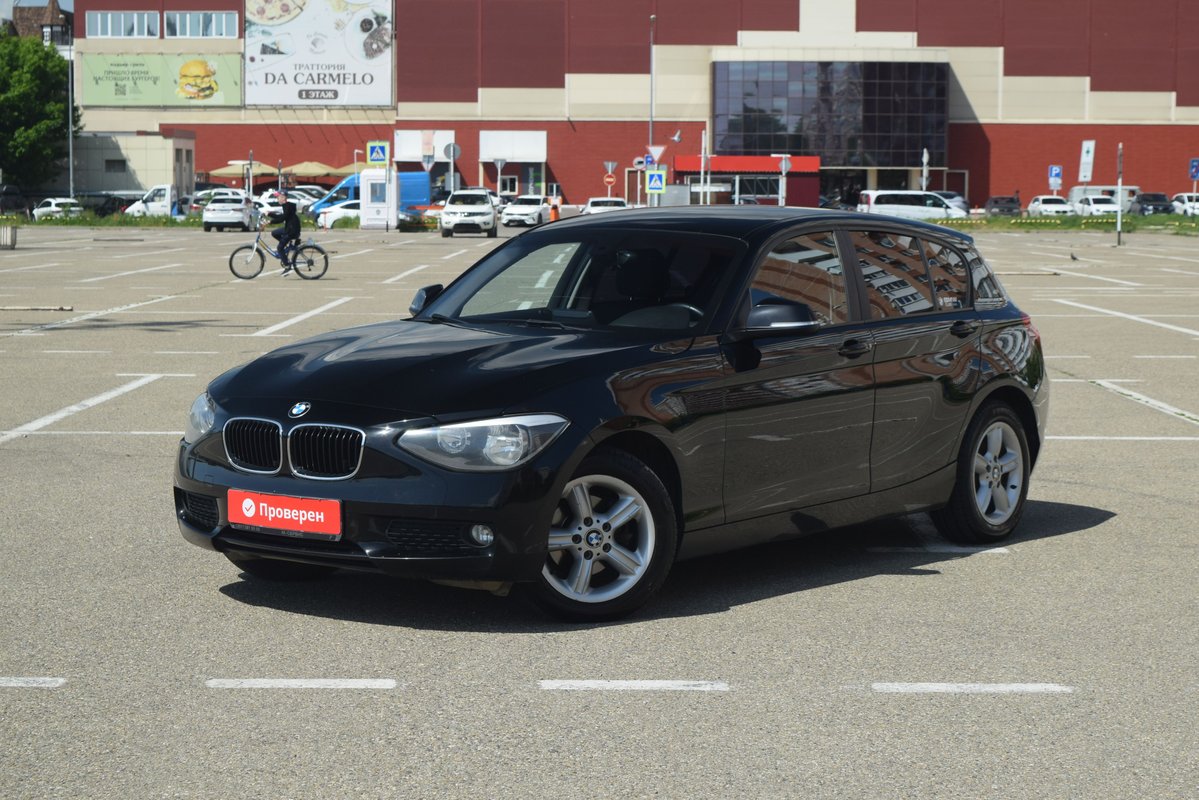 BMW 1er II (F20/F21) 2013 б у Чёрный 1050000