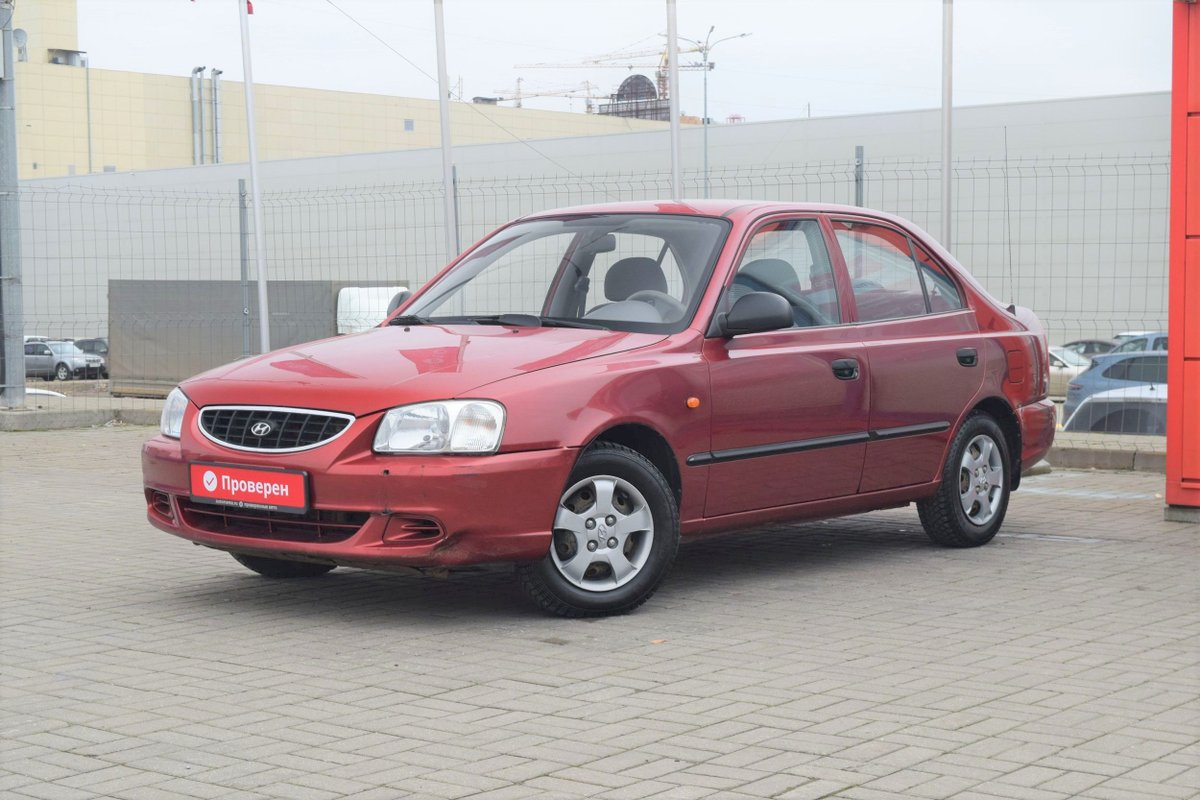 Hyundai Accent II 2006 б у Красный 325000