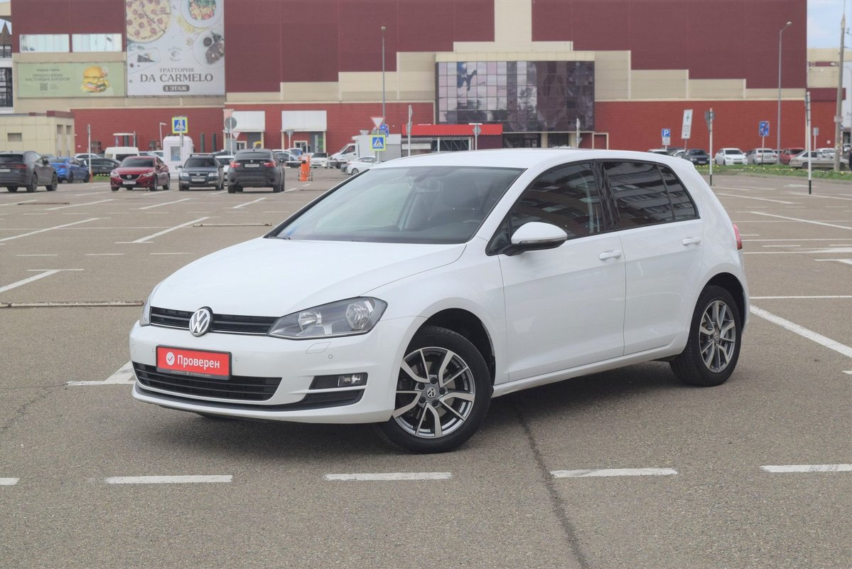 Volkswagen Golf VII 2014 б у Белый 1060000