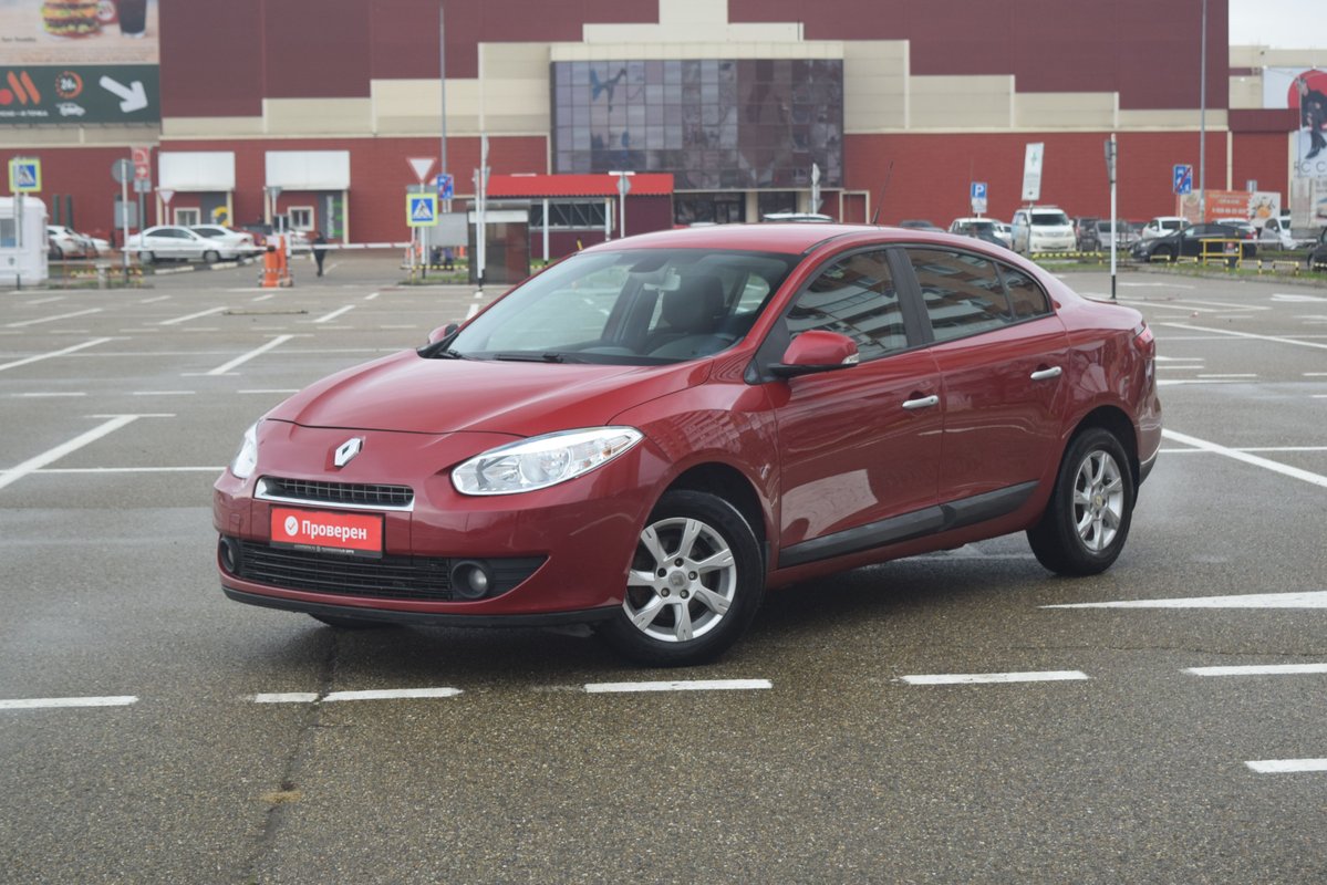 Renault Fluence I 2012 б у Красный 725000