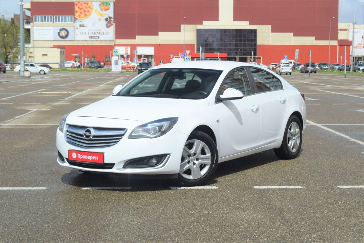 Opel Insignia I Рестайлинг 2013 б у Белый 1085000